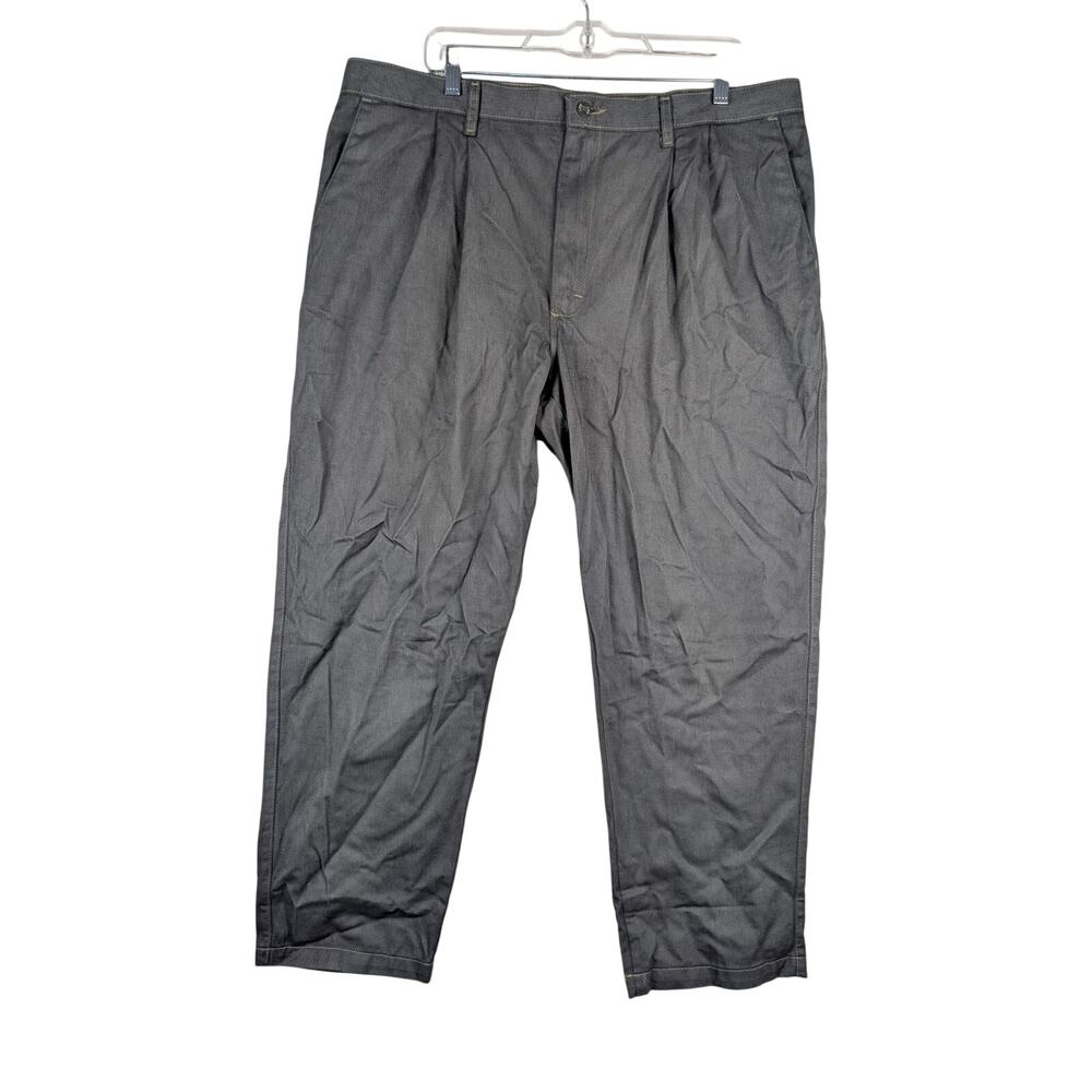 Lee Performance Khakis Mens 38x27 Gray Tapered Fit Casual Workwear Pleated Pants